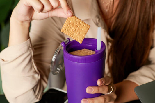 2-in-1 travel coffee mug, water bottle with snack cup